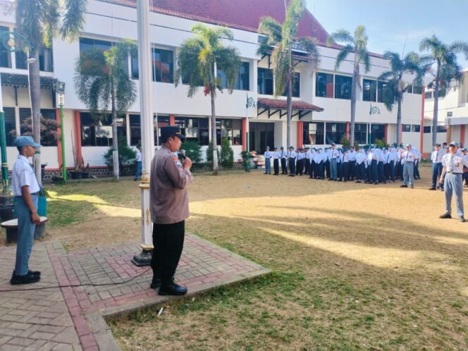 
					Polres Pasuruan Ajak Pelajar Sekolah Rakyat Berperan Wujudkan Kamtibmas Kondusif