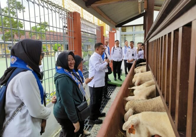 
					Tim Mitigasi Risiko Kemenimipas Evaluasi Layanan Publik dan Pembinaan di Lapas Tulungagung