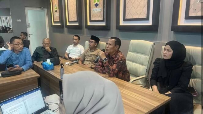 
					Komisi II DPRD Pasuruan Kaji Kinerja BUMD Air Minum di Kabupaten Malang