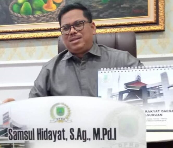 
					DPRD Pasuruan Apresiasi RSUD Grati Raih Akreditasi Paripurna Rekam Medis Elektronik