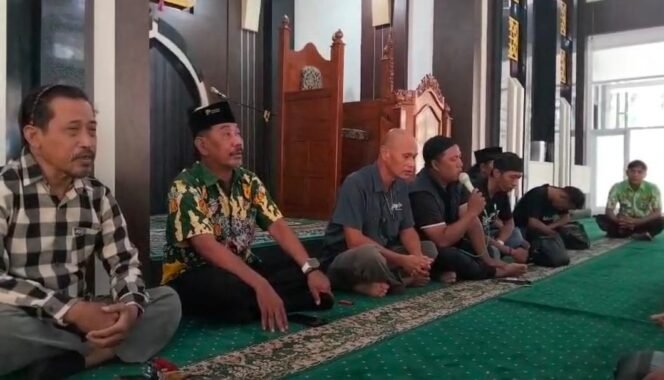
					Doa Bersama Digelar di Masjid DPRD Pasuruan untuk Bu Yuyun dan Dua Jurnalis